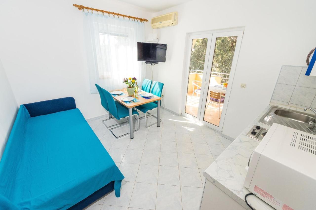 Apartments By The Sea Vrsi - Mulo, Zadar - 5951 Ngoại thất bức ảnh