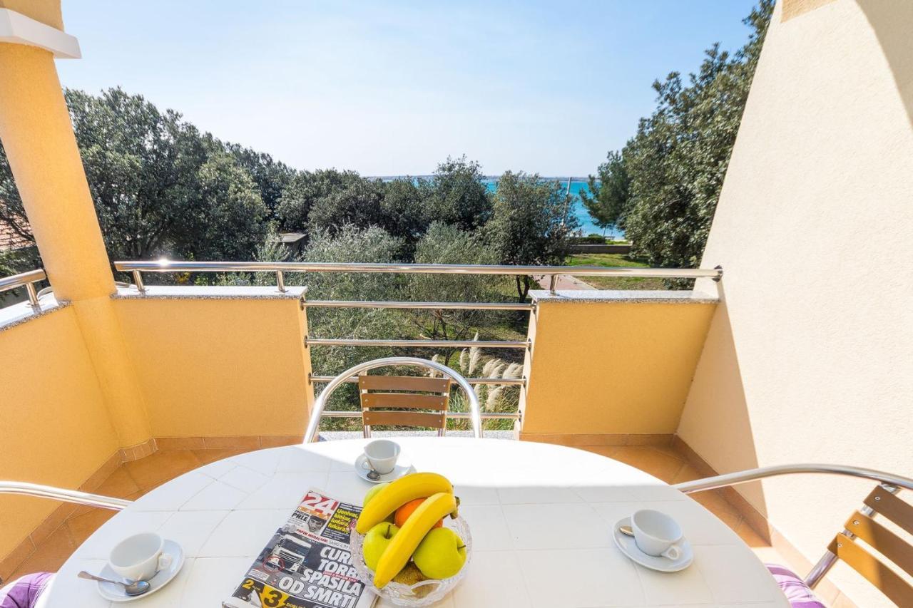 Apartments By The Sea Vrsi - Mulo, Zadar - 5951 Ngoại thất bức ảnh