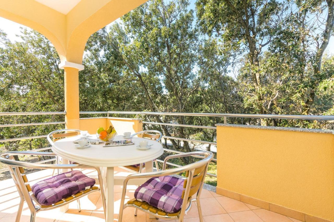 Apartments By The Sea Vrsi - Mulo, Zadar - 5951 Ngoại thất bức ảnh