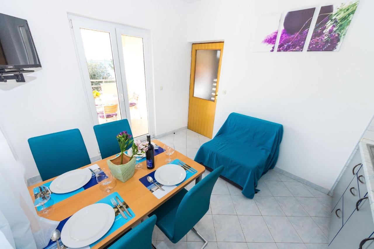 Apartments By The Sea Vrsi - Mulo, Zadar - 5951 Ngoại thất bức ảnh