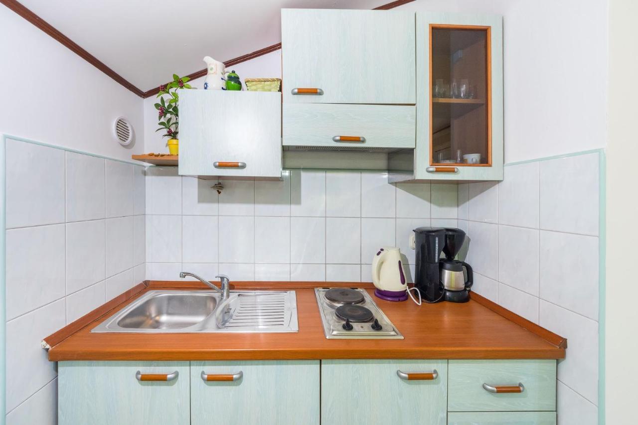 Apartments By The Sea Vrsi - Mulo, Zadar - 5951 Ngoại thất bức ảnh
